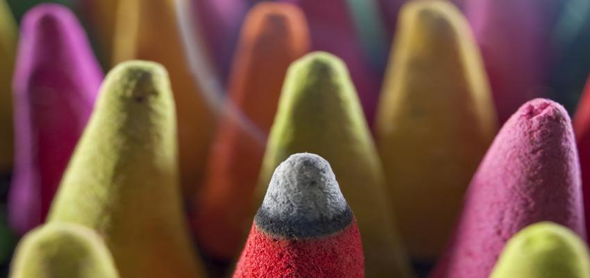 Résultat de recherche d'images pour "encens"