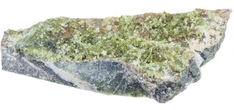 pierre vésuvianite
