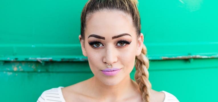 Se tresser les cheveux Se tresser les cheveux