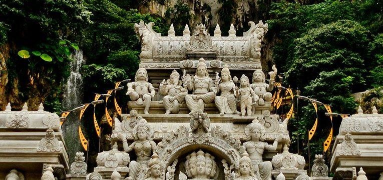 Karma dans les réligions hindouisme Karma dans les réligions hindouisme