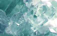 pierres contre les kystes - aigue marine